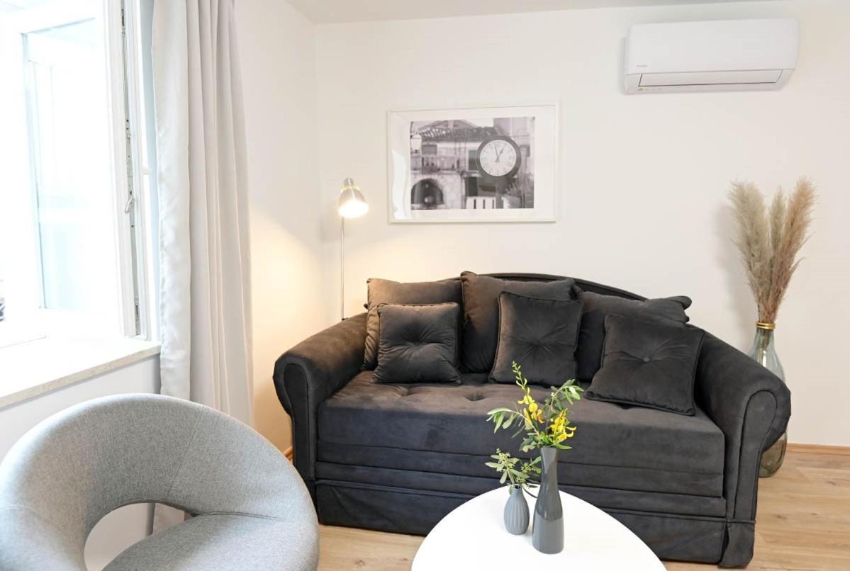 Apartment D & Studio L Dobrinj المظهر الخارجي الصورة